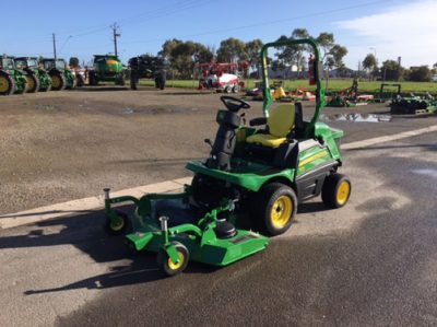 Mower Mate SA John Deere lawnmower